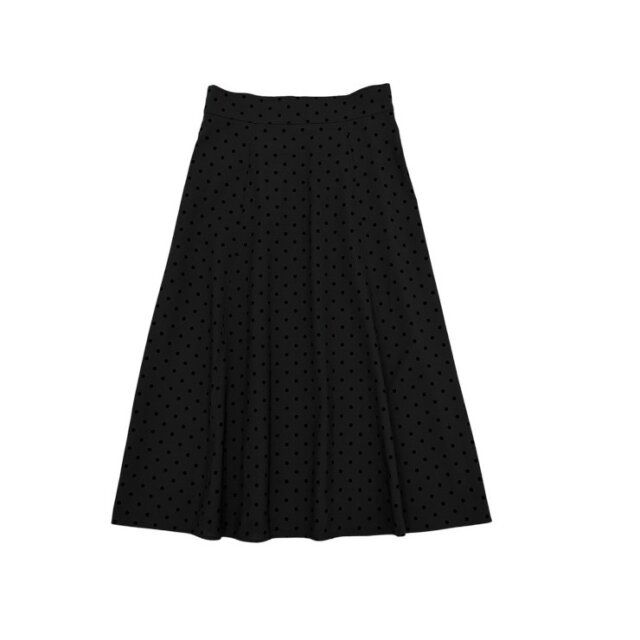 しまむらのフロッキードットスカート