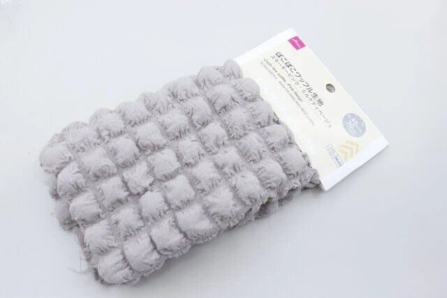 ダイソー ぽこぽこワッフル生地（スモーキーピンク・ミルクティベージュ） パッケージ