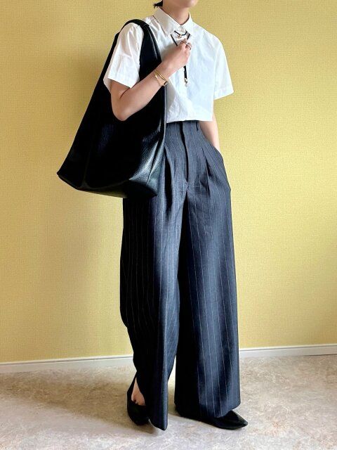 style①きれいめパンツでオフィスカジュアル