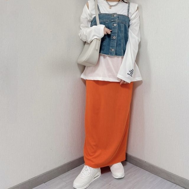 しまむらのカラースカート3