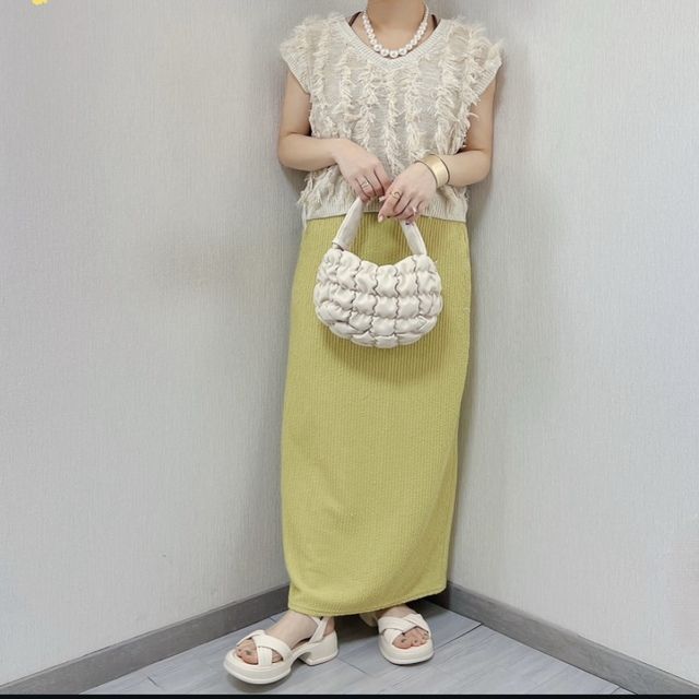 しまむらのカラースカート5