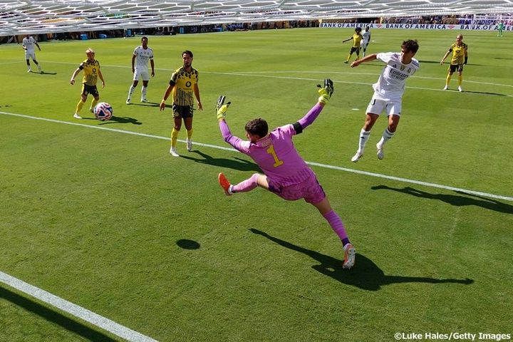 サッカー写真の極致！クラブW杯、カメラマンチームに選んでもらった「準々決勝のベストショット」5選