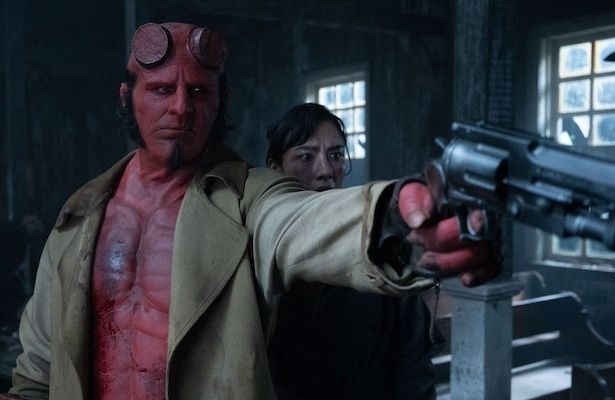 ヘルボーイ!!!!   アメコミ アメコミ界の巨匠マイク・ミニョーラの人気作品を映画化した