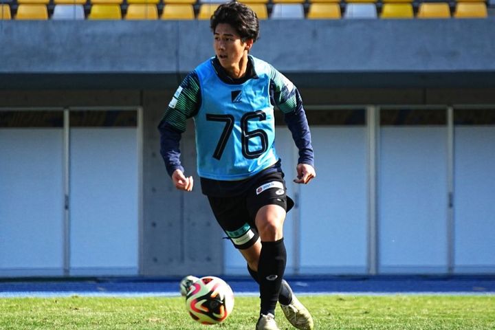 【インタビュー】MF土肥航大が引退を考えた4カ月「やっぱりサッカーが好きなんだ」とJ3ガイナーレ鳥取から目指す古巣との再戦