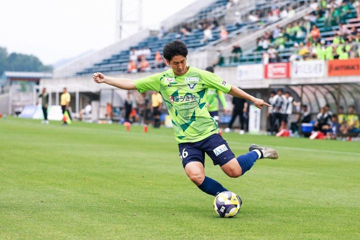 【インタビュー】MF土肥航大が引退を考えた4カ月「やっぱりサッカーが好きなんだ」とJ3ガイナーレ鳥取から目指す古巣との再戦