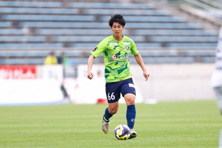 【インタビュー】MF土肥航大が引退を考えた4カ月「やっぱりサッカーが好きなんだ」とJ3ガイナーレ鳥取から目指す古巣との再戦