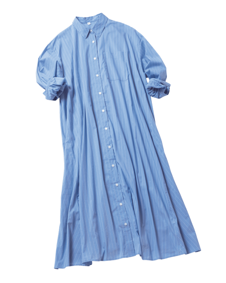 薄手で軽やかな着心地のコットン。さわやかな配色のストライプも◎。7920円（クロスファンクション）