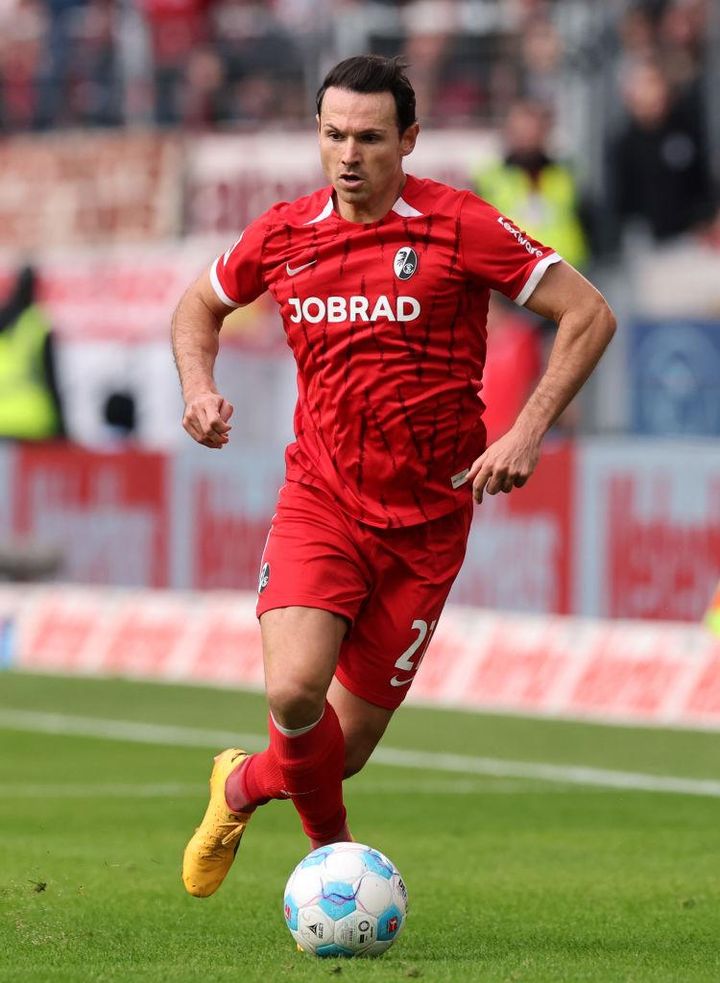 今夏で退団のレジェンドも…「今、欧州5大リーグで最も長く同じクラブでプレーし続けてきた6名」