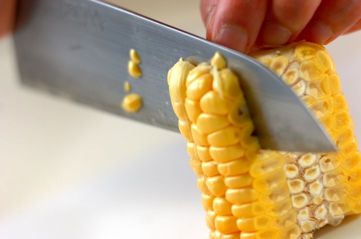 夏野菜の炊き込みピラフの下準備1