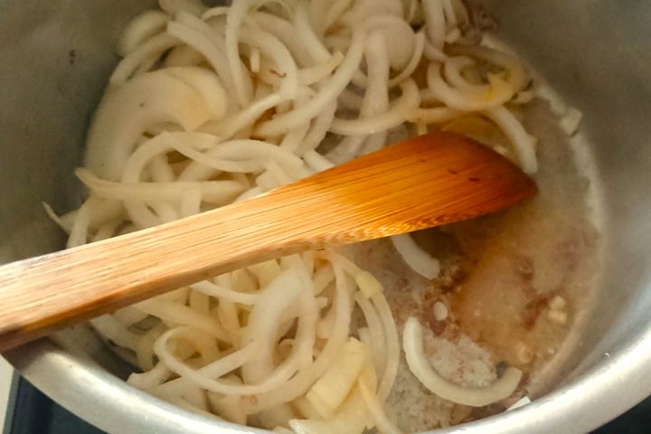 梅香る豚スペアリブのビール煮の作り方2