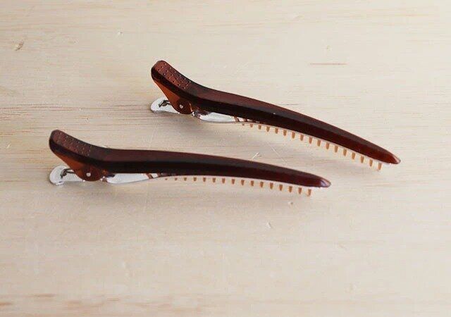 ダイソーのダッカール（コーム付）1