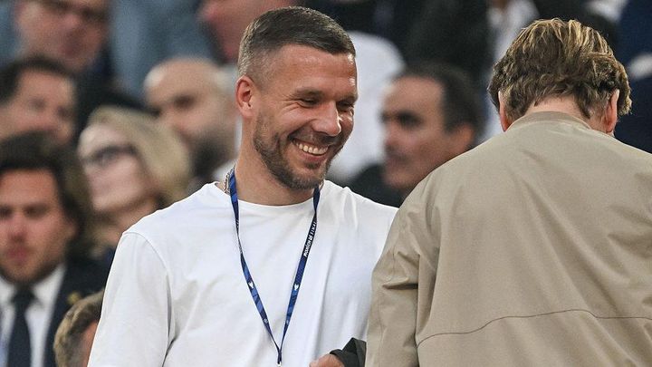 Jリーグでプレーした元ドイツ代表FWが「日本人ファンに訴えられた」と現地報道…日本語ジョークが侮辱と誤解か