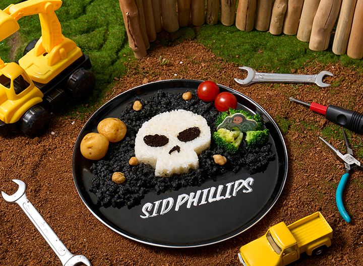 ＜シド＞真っ黒キーマカレー