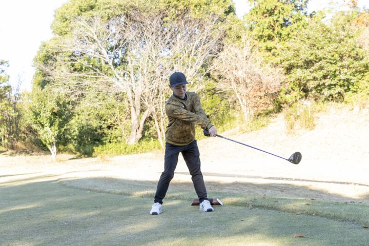 風を感じたときの対処法！スイングも弾道も「強く」する意識はNG