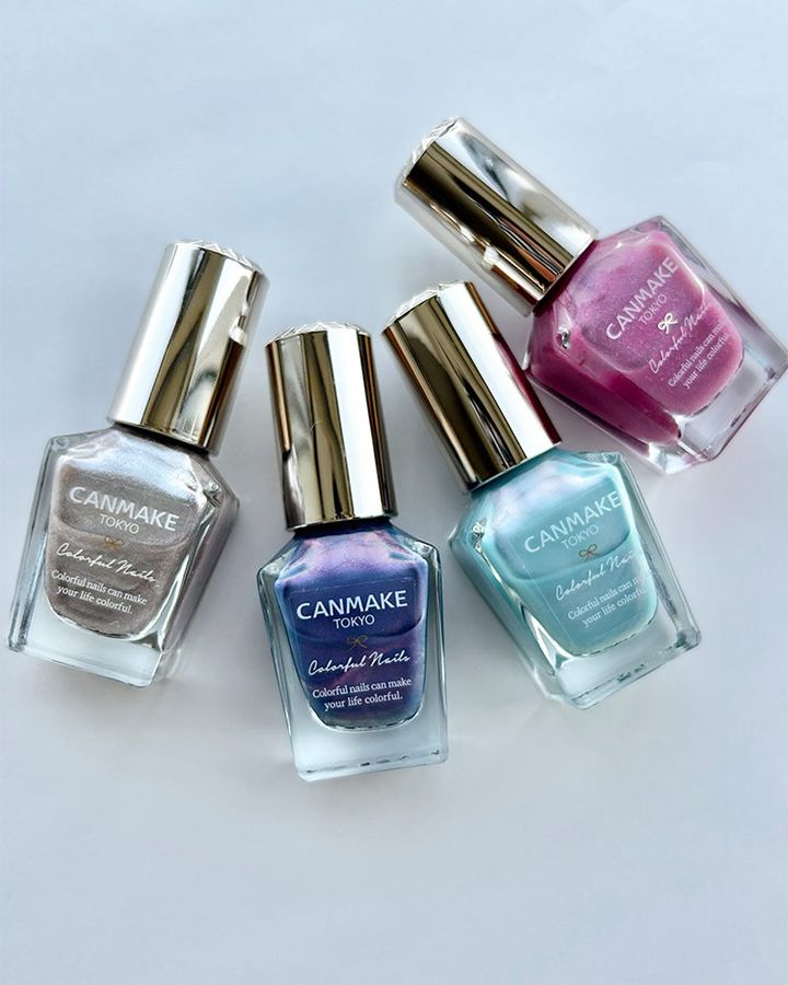 キャンメイク カラフルネイルズ