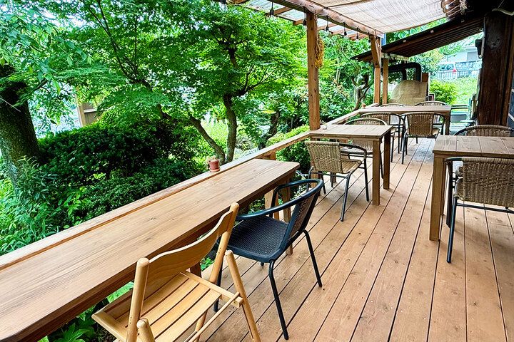 神奈川・足柄の里山でからだ想いのランチを♪ 涼やかな木漏れ日のテラスがある築100年の隠れ家カフェ「cafe だいず」オープン