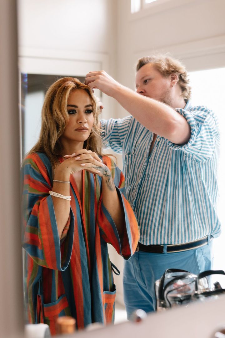 「この美しい日を作ってくれたヘアメイクチームには心から感謝しています」