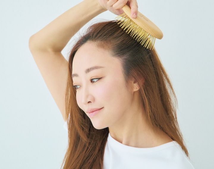 神崎恵さんの頭皮ケア プロセス1