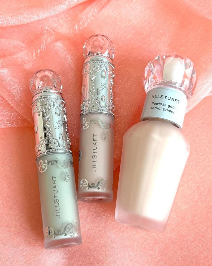 ジルスチュアート 新ベース、コンシーラー新色