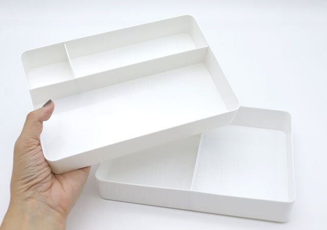 ダイソーの小物トレーのBタイプとCタイプ