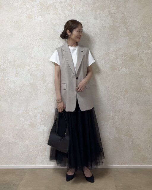 着回しコーデ①チュールスカート合わせでキレイめカジュアルコーデ