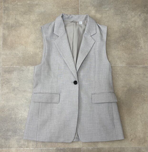 GU テーラードベストZ BEIGE