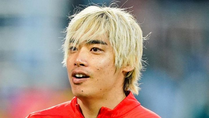 「会ってくれる友達はいないらしい」32歳日本代表スター、無所属になった元日本代表後輩と再会