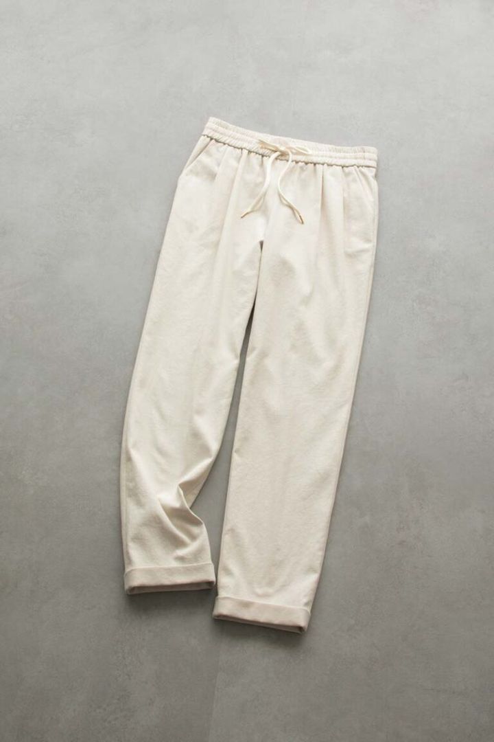 パンツ¥17,600／イキツケ（IKITSUKE笹塚店）