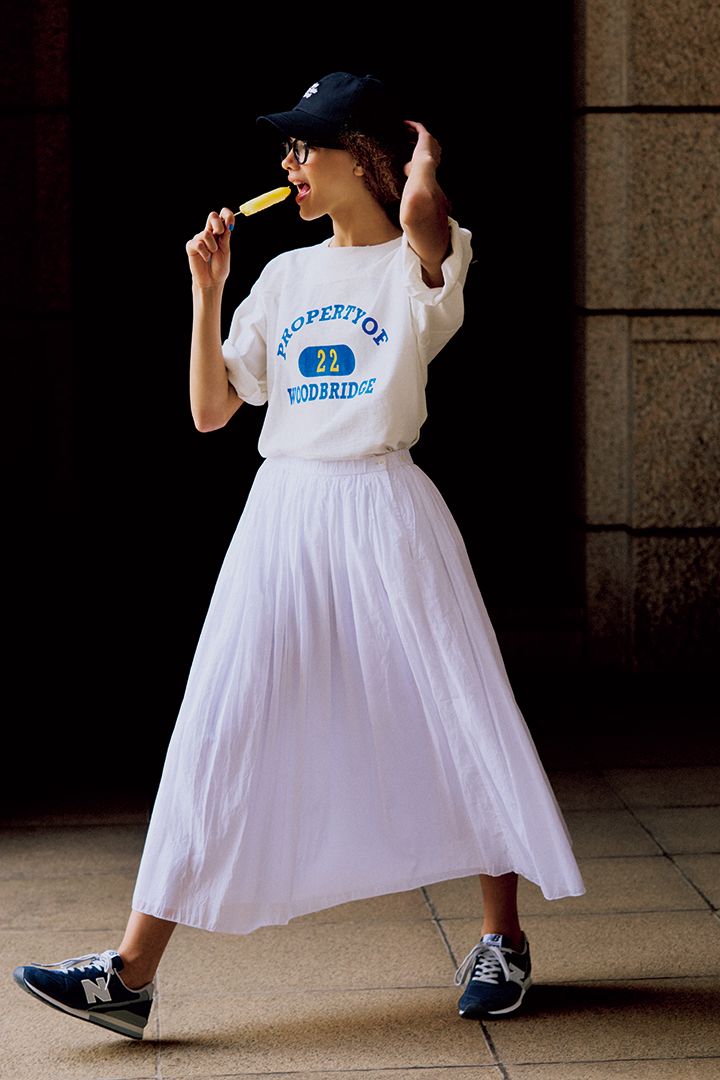 蒸し暑い日…涼しいけどおしゃれなスカートコーデが大人気！マネしたい着こなし15選