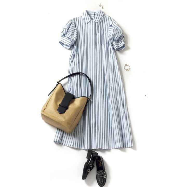 ワンピース2万4200円（エレンディーク） バッグ3万1900円（ラ・ヴェニール／D.L.T） シューズ6万4900円（カステラーノ／フラッパーズ） ピアス4万9500円（リューク） ブレスレット1万7600円（yarKA／ロードス）