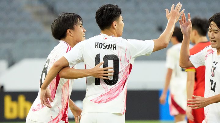 日本代表、細谷真大と望月ヘンリー海輝のゴールで中国に快勝！15日にE-1優勝をかけ日韓戦
