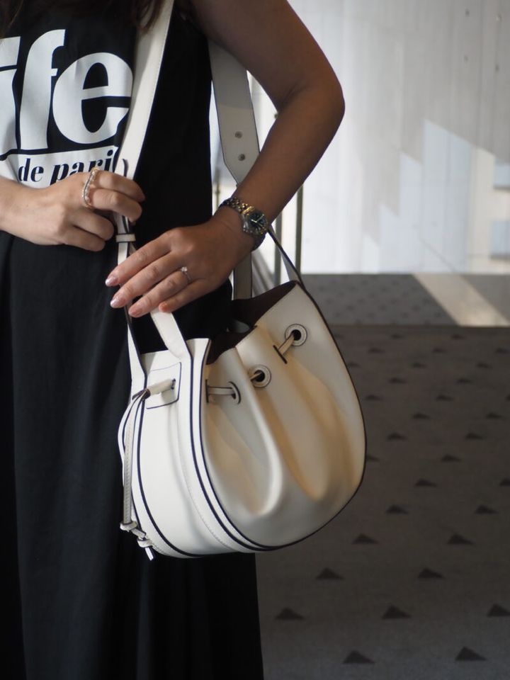 ショルダーバッグ