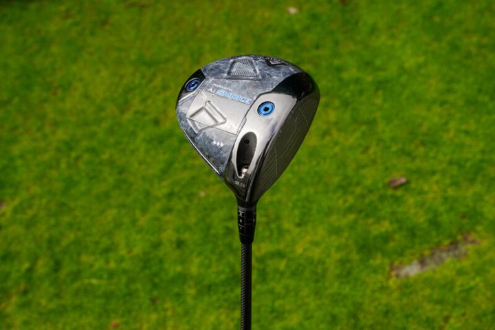 ドライバーの飛距離を伸ばすためには？飛距離アップのコツを紹介！