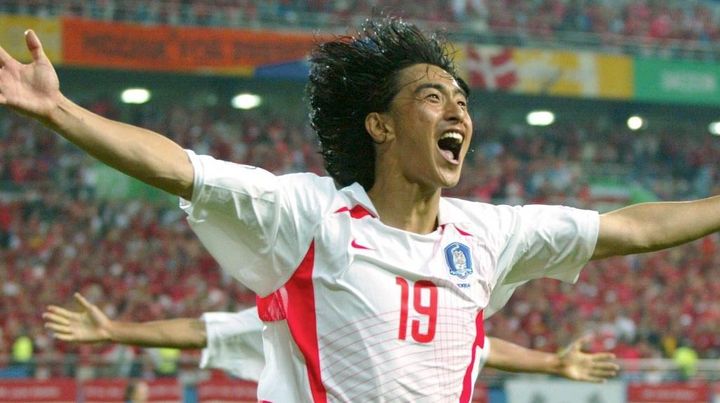 「韓国は旧植民地支配国である日本とのライバル争いが大きな刺激になった」日韓W杯での韓国躍進を英紙分析