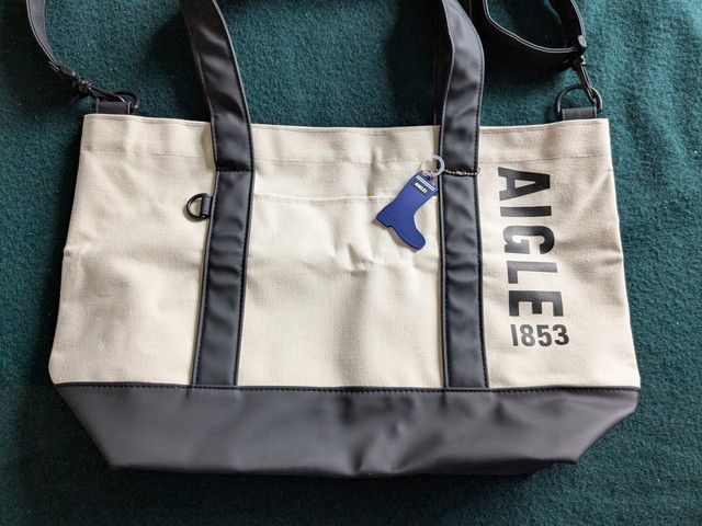 エーグルトートバッグ