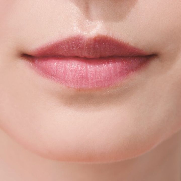 リップのよりカット