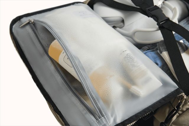 背負えるスーツケース 