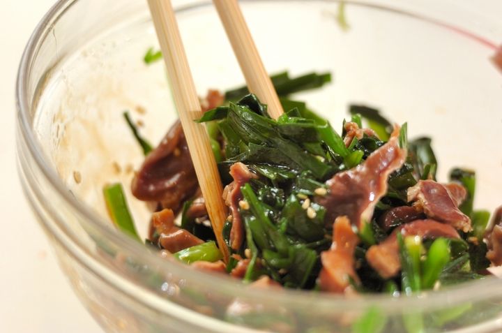 砂肝とニラのオイスターソース和えの作り方2