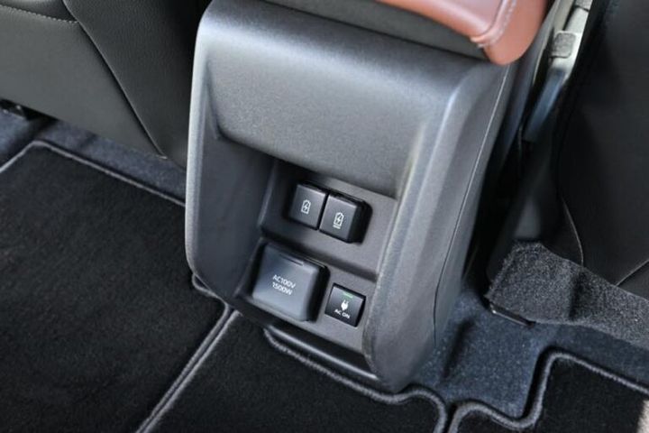 「ワークマンが本気出した」“マイナス1℃の体感”!?冷感Tシャツを実際に検証してみた！