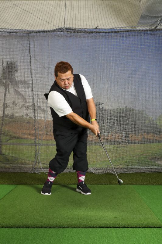 アイアンの球筋を自由に操るための練習法！人気コーチが解説