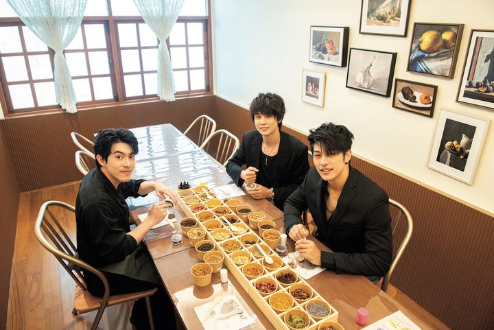 タイ伝統の嗅ぎ薬・ヤードムを手作り