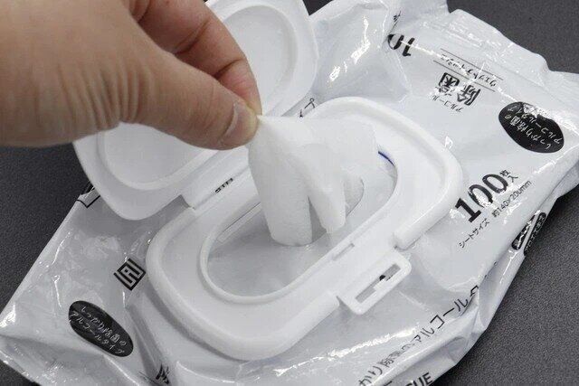 ダイソーのロック付おしりふきのフタ2