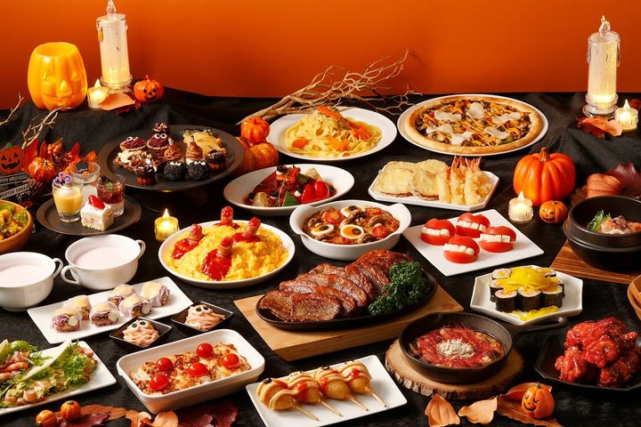 秋の味覚とハロウィーンフェア