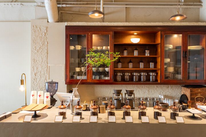 8月上旬まで桃尽くし！夏季はかき氷が登場する大阪・天満橋の「Nova 珈琲と焼菓子」