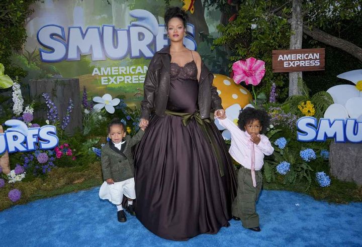 画像2: リアーナが映画『スマーフ』のLAプレミアに子どもたちと参加