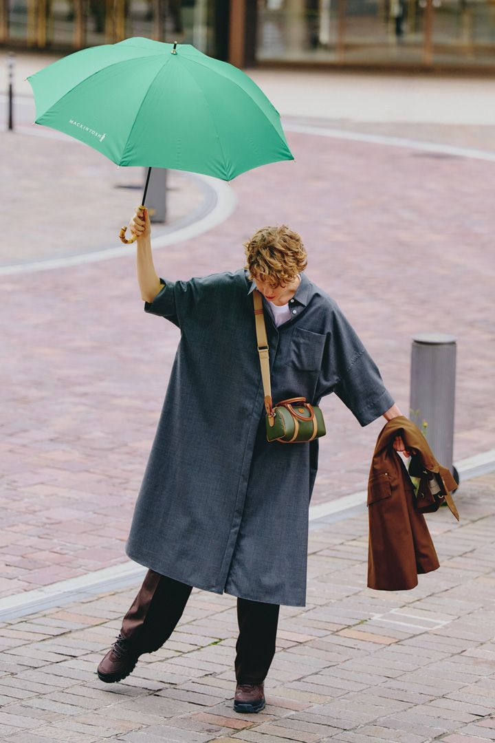 ゲリラ豪雨に負けない！機能性抜群でオシャレなグッズコーデ6選