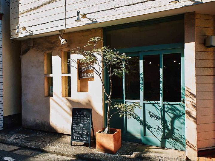 白楽『ビリヤードキャナン』の外観