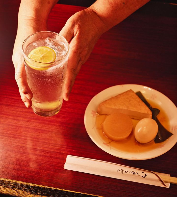 菊名『寄り道』の「おでんひと盛り」、「レモン酎ハイ」