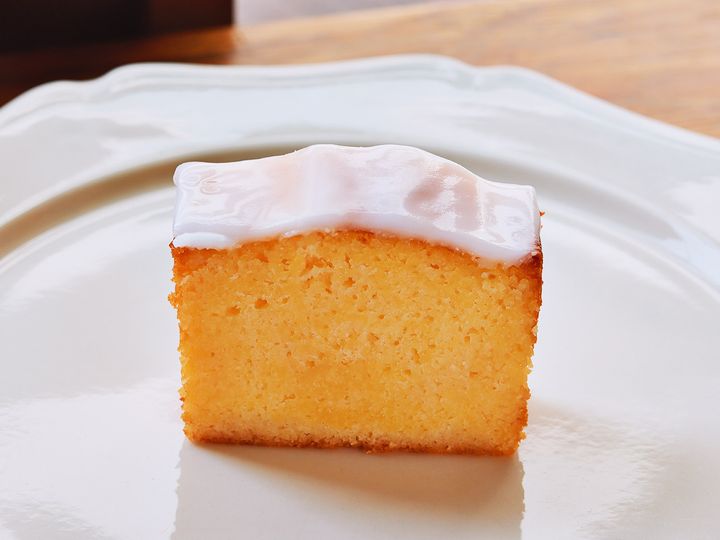 白楽『焼菓子工務店』の「英国レモンケーキ」