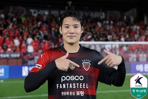 パク・スンウク